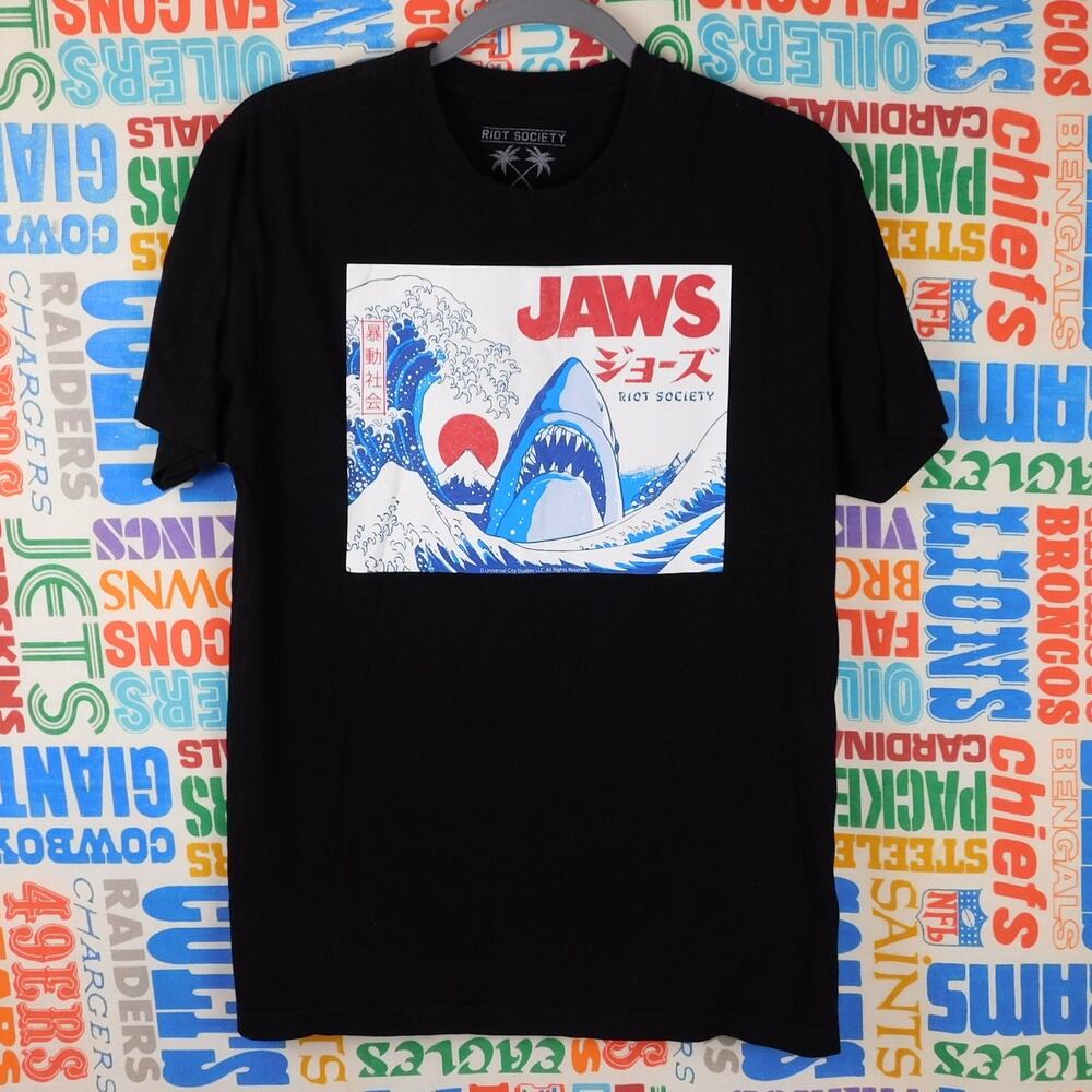 Riot Society Jaws Great Wave Graphic T Shirt Mens Medium Black Movie Tee
